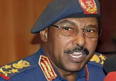 الفريق عبد الرحيم  وزير الدفاع السوداني